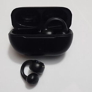 Wireless Black On-Ear Headphones